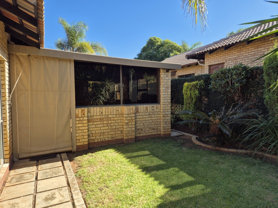 3 Bedroom Property for Sale in Wilkoppies North West